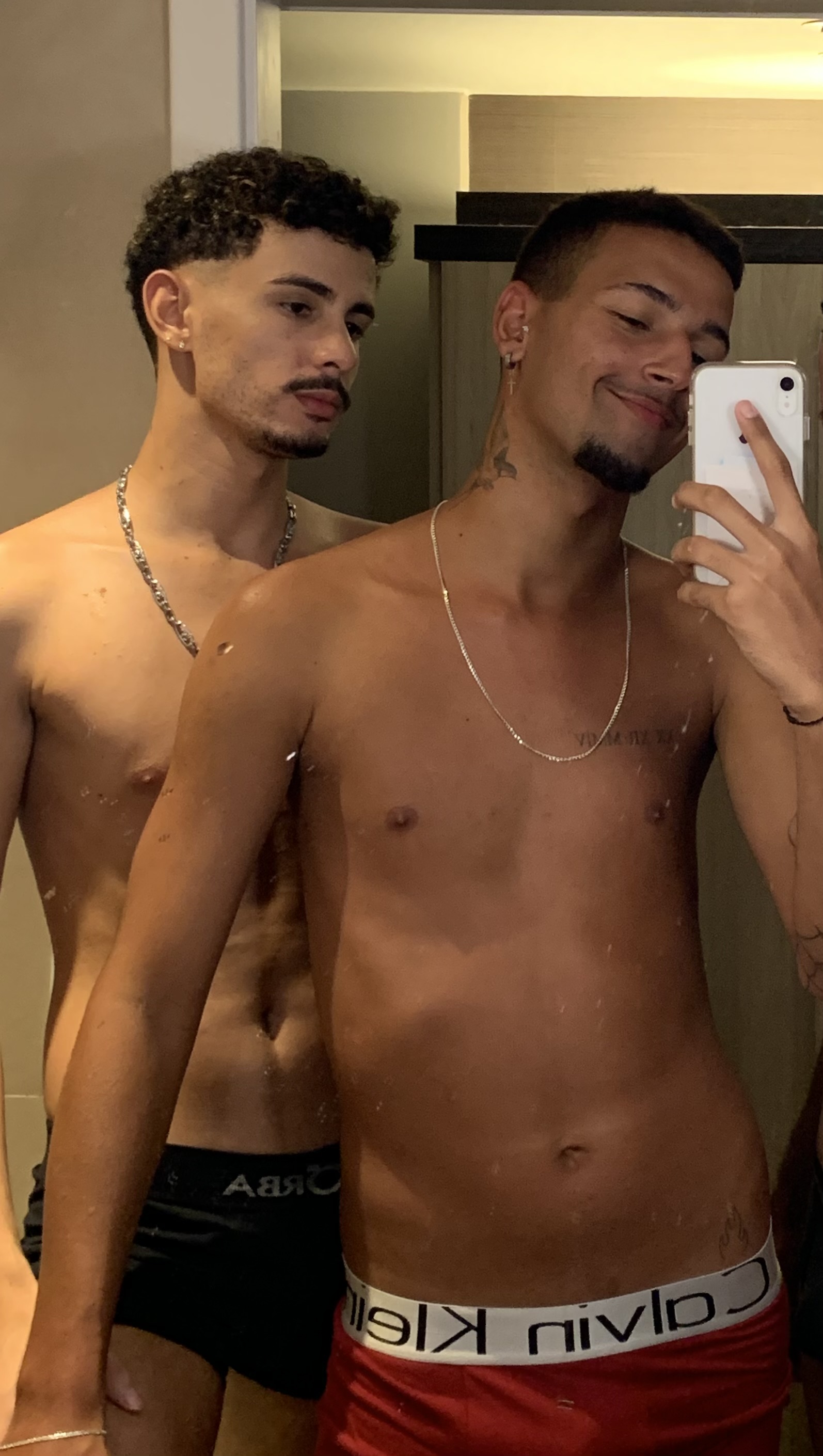 Sendo fudido pelo novinho