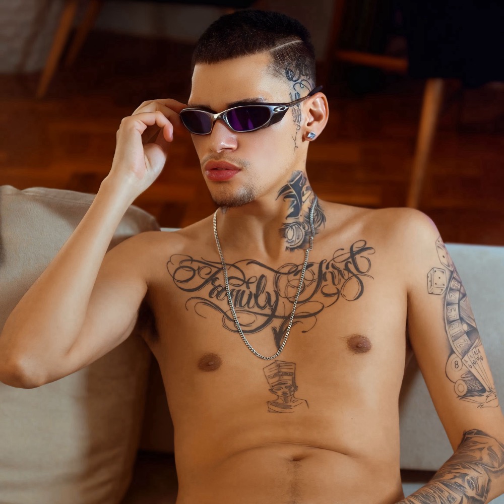 @henriquekarvalho