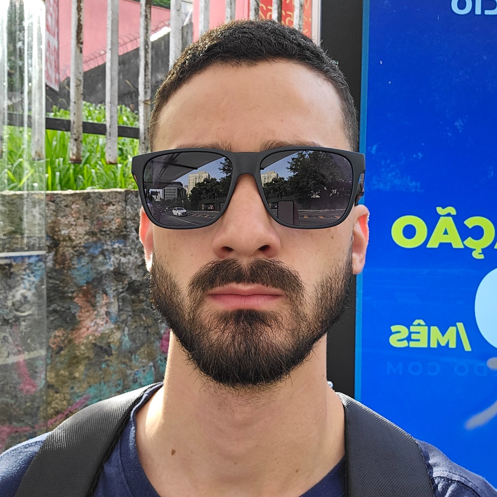 @lucasguerra