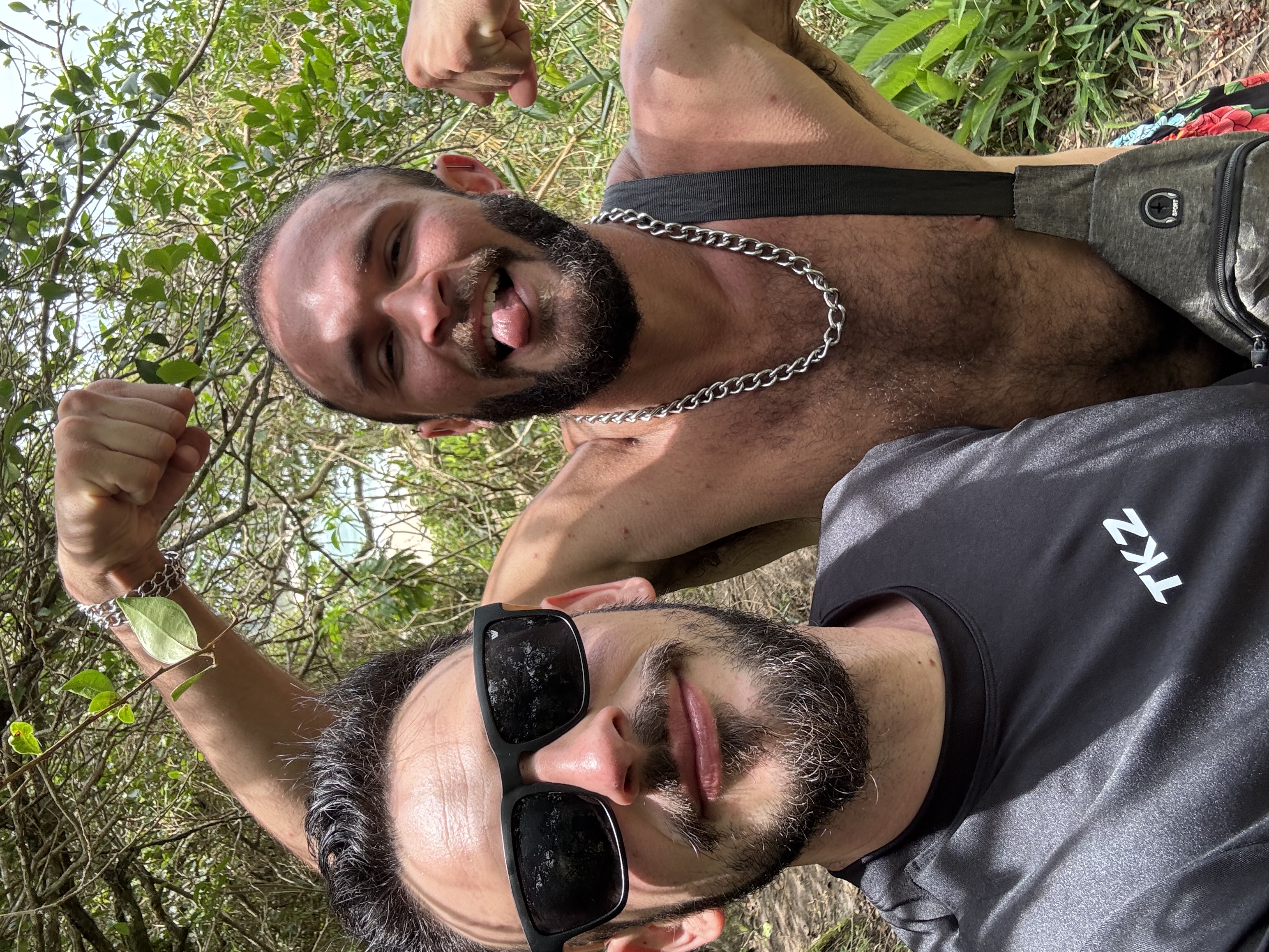 Aventura no mato com o Brian