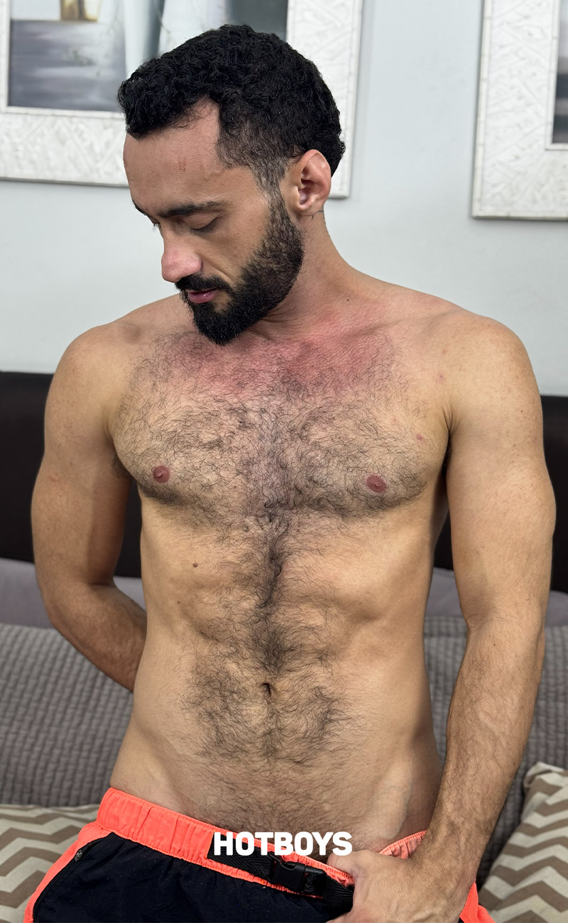 Calleb - Ator pornô gay brasileiro HOTBOYS